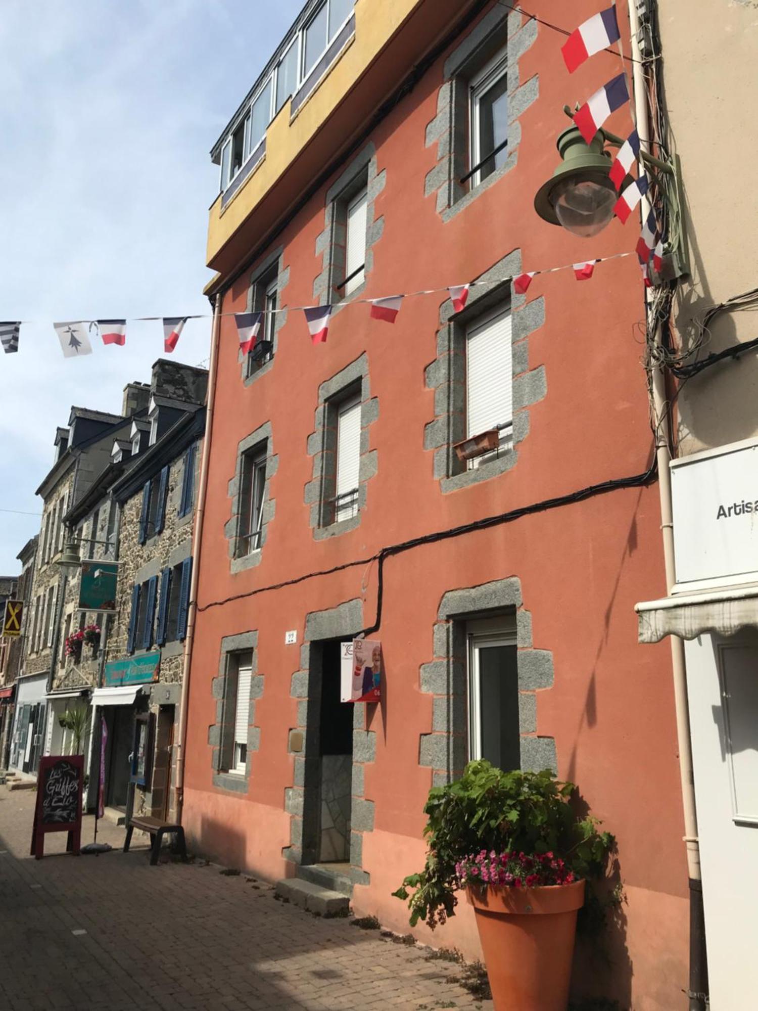 Joli Appartement Calme A Binic Dans Rue Pietonne Bagian luar foto